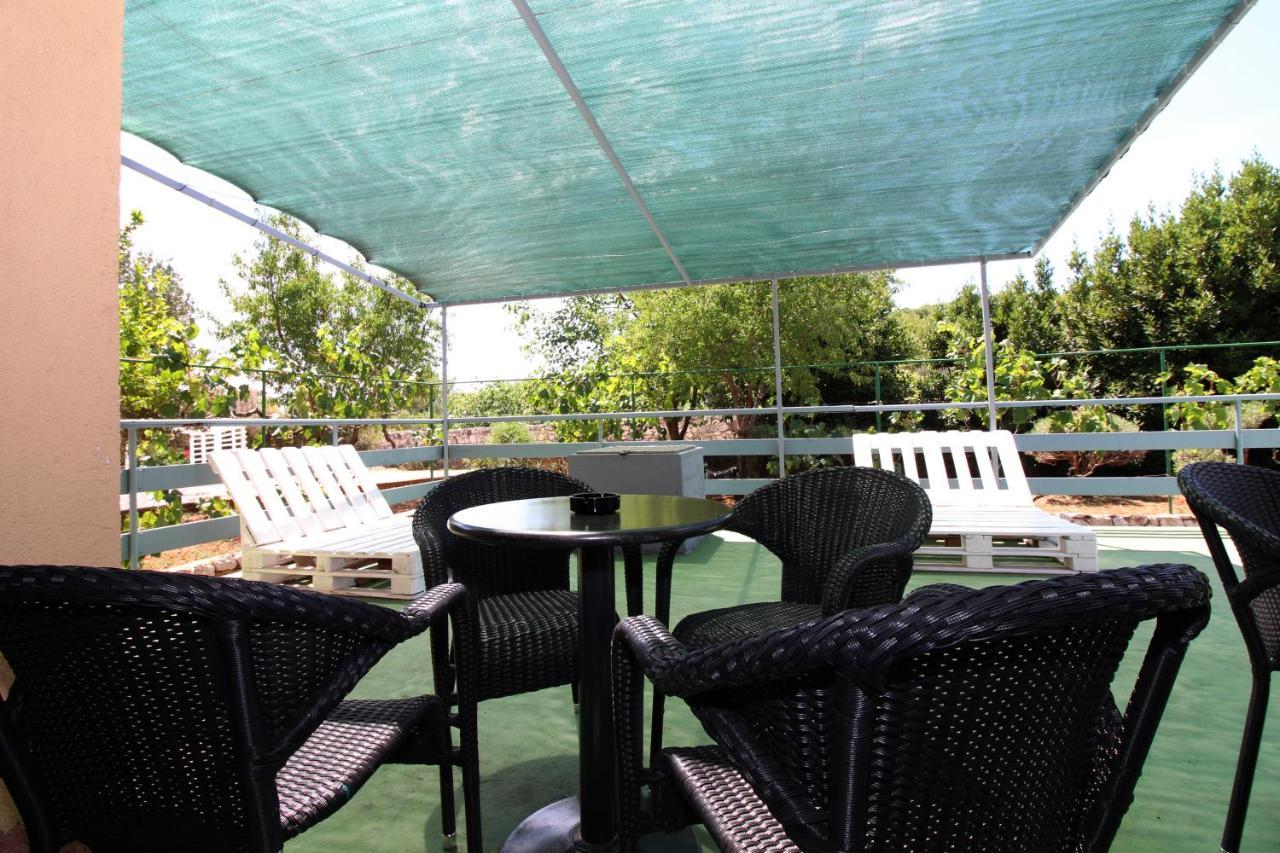 Hostel Marko Тисно Екстер'єр фото