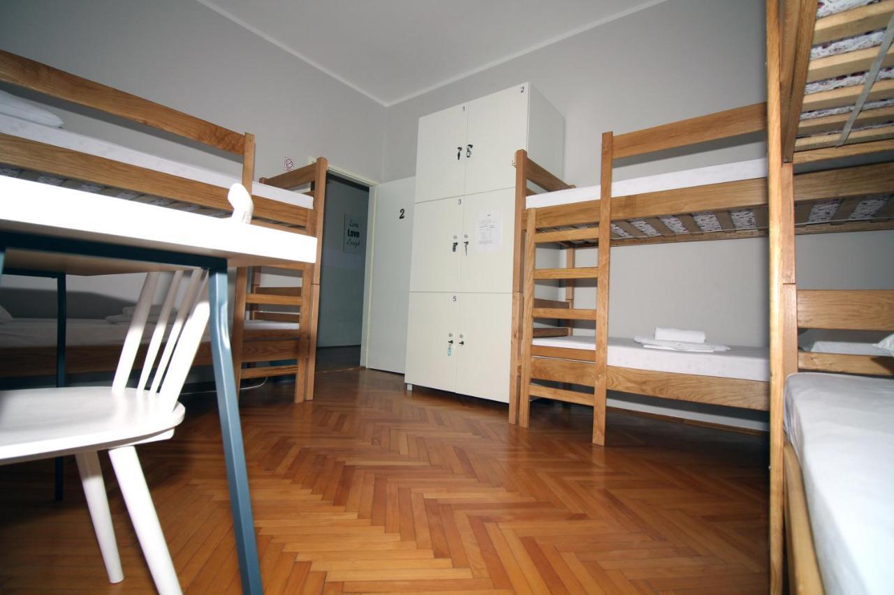Hostel Marko Тисно Екстер'єр фото