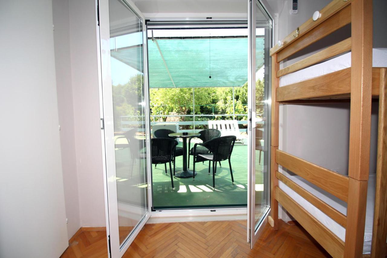 Hostel Marko Тисно Екстер'єр фото