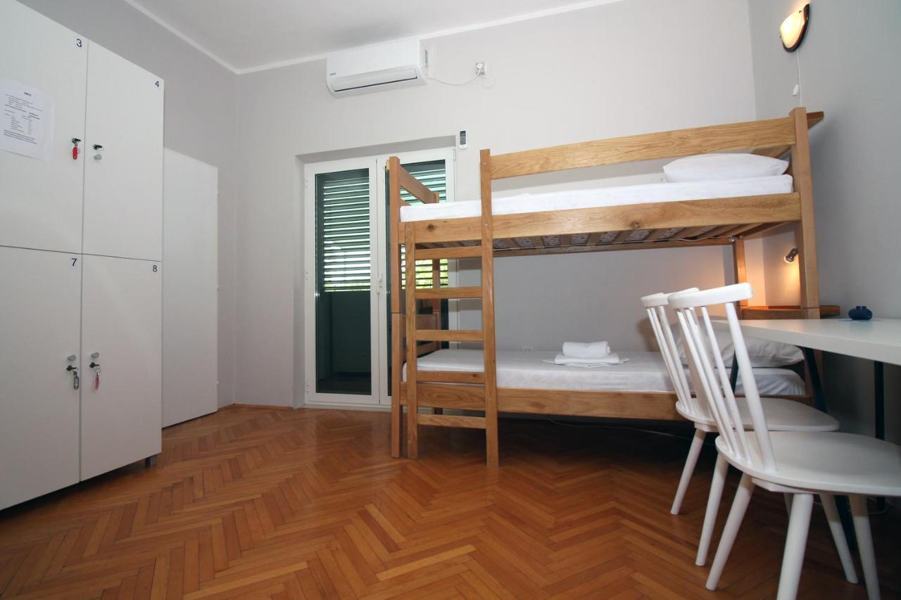 Hostel Marko Тисно Екстер'єр фото